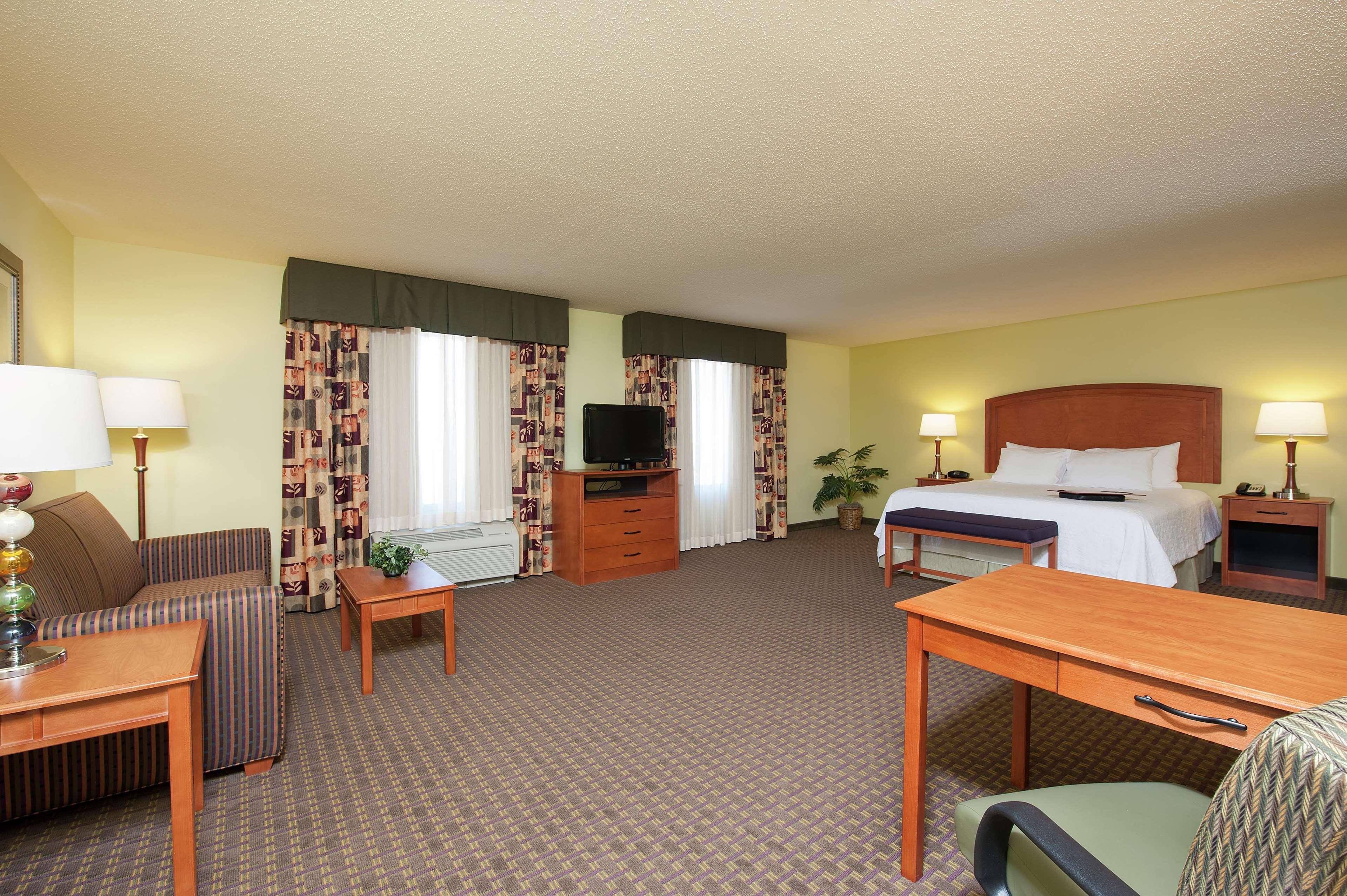 Hampton Inn Macomb Εξωτερικό φωτογραφία