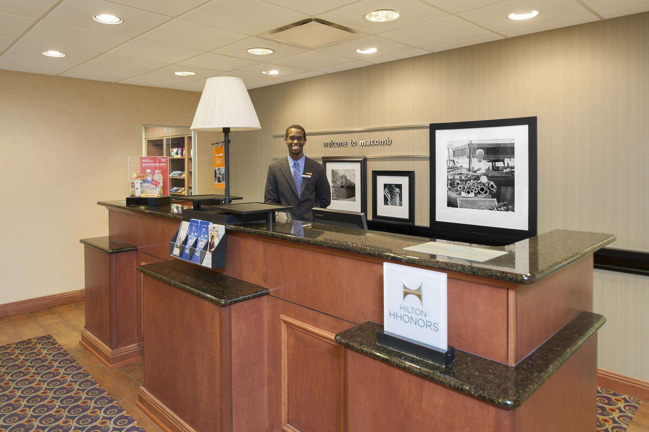 Hampton Inn Macomb Εξωτερικό φωτογραφία